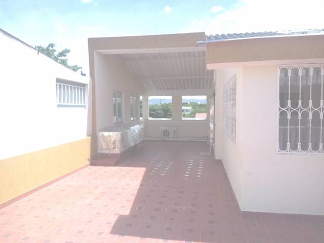 Venta casa con Garaje municipio Ricaurte Cundinamarca Ronda Virtual Inmobiliaria S.A.S