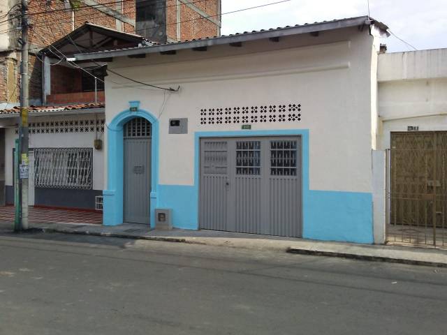 Casa en barrio San Bosco cerca a la estacion del MIO
