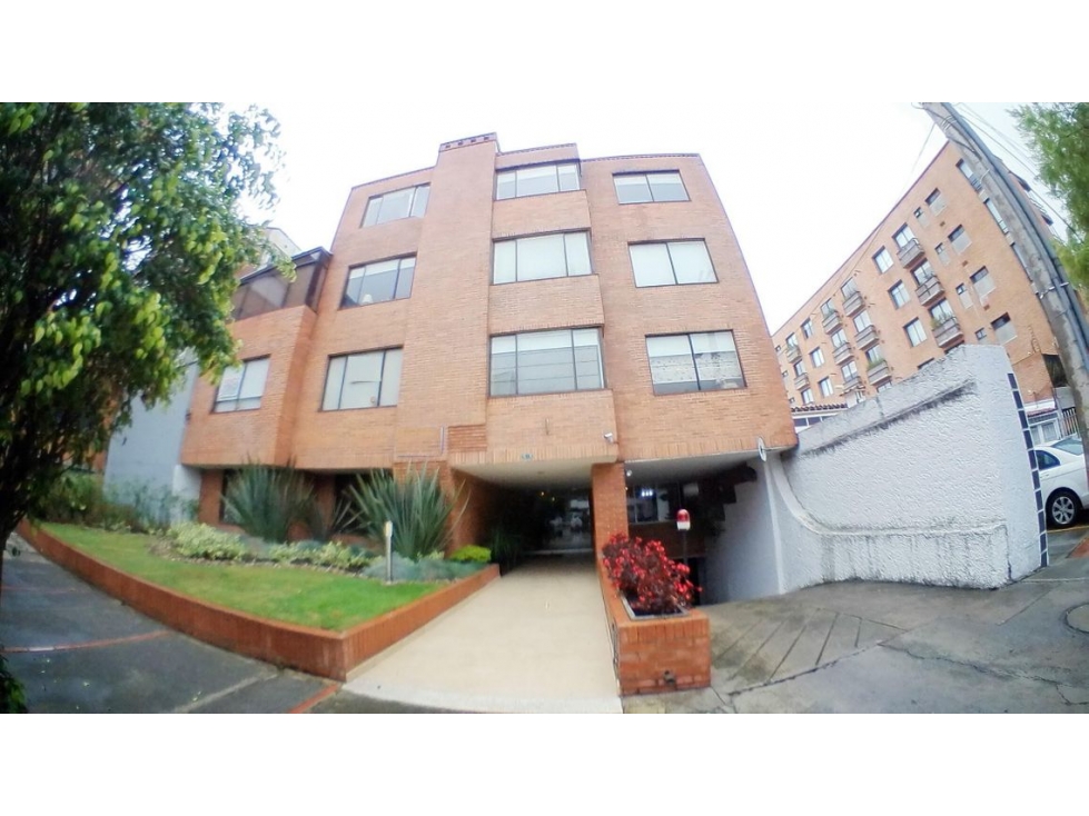 Apartamento en  San Patricio(Bogota) RAH CO: 23-11